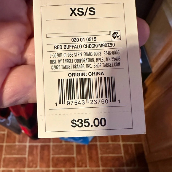 Stars Above NWT Flannel Robe, red black plaid size xs/s 20” p2p - Picture 4 of 5